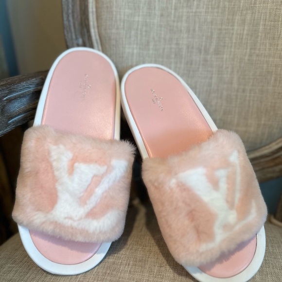 Louis Vuitton Sunbath Mule - Picture 3 of 9